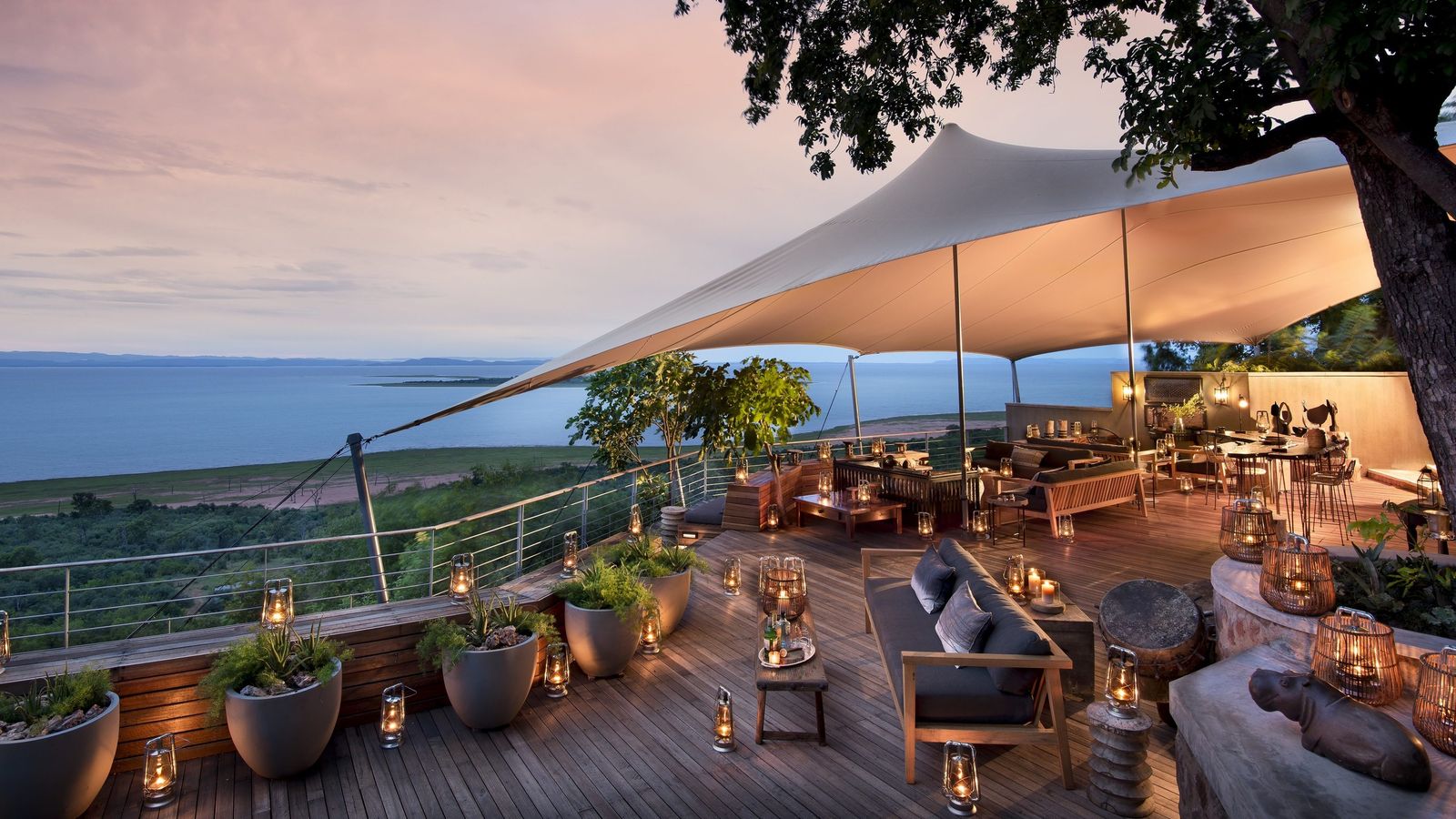 Bumi Hills Safari Lodge — luxury accommodation in Zimbabwe