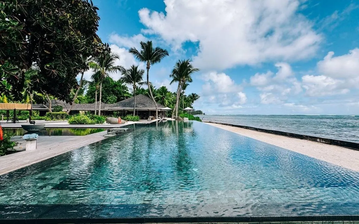 Four Seasons Desroches Island — luxury accommodation in Seychelles