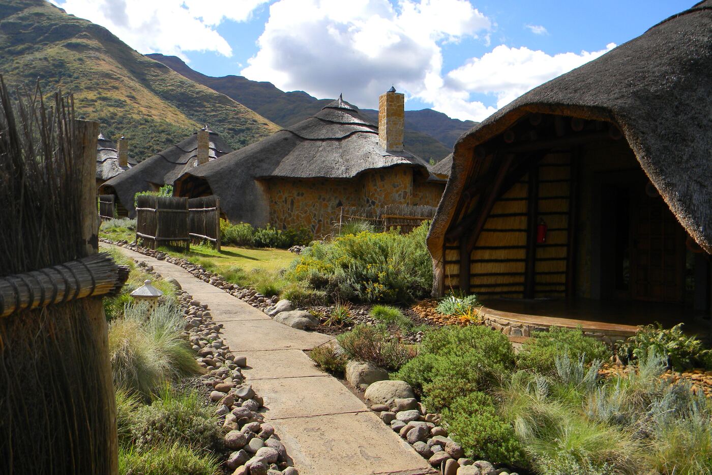 Maliba Mountain Lodge — luxury accommodation in Lesotho
