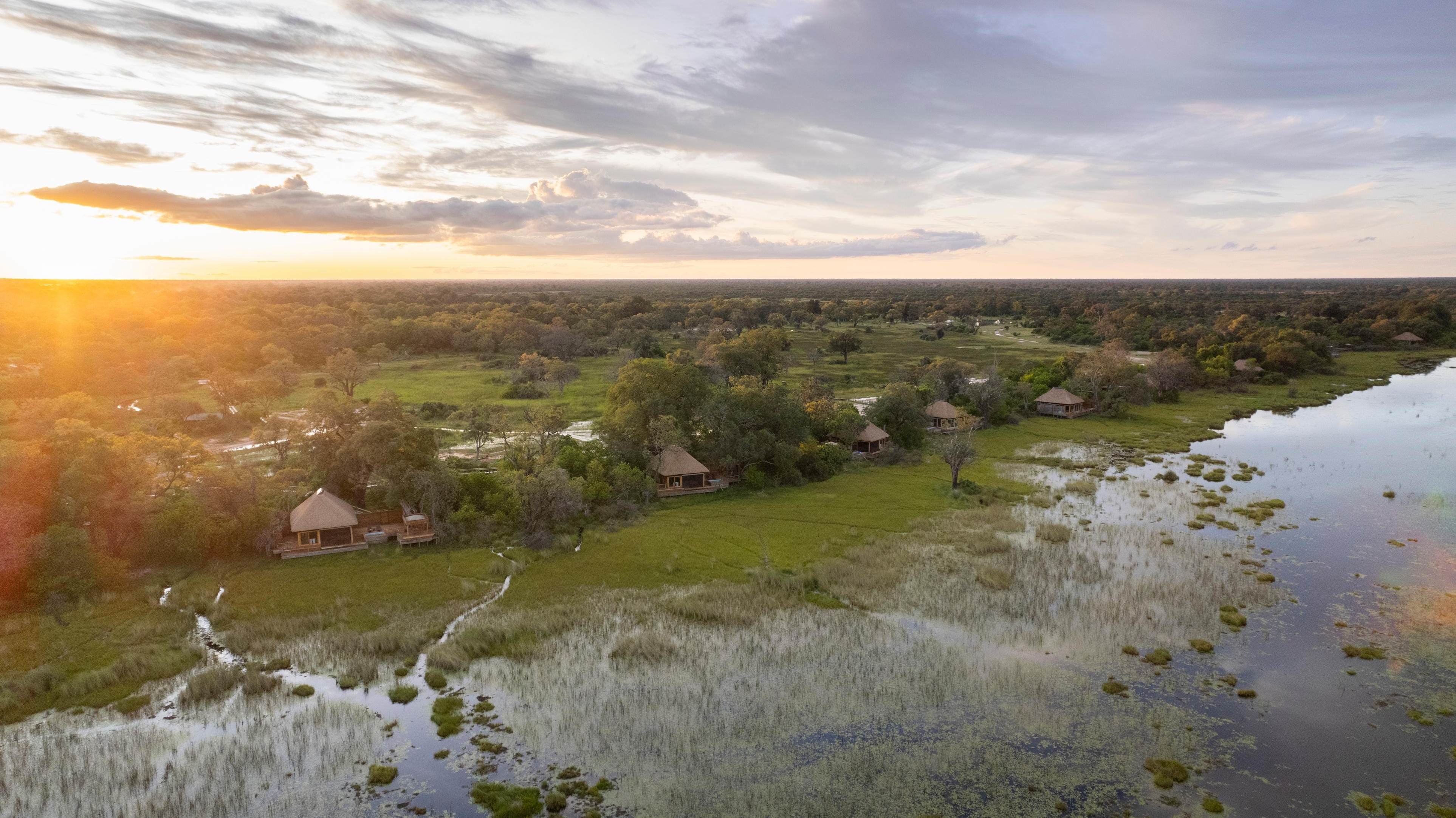 Vumbura Plains Camp — luxury accommodation in Okavango Delta