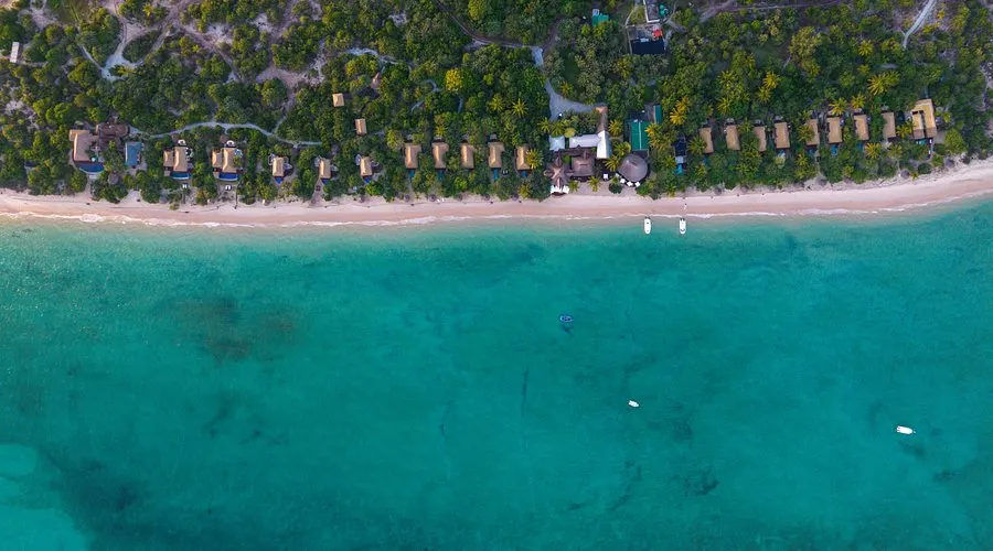 Azura Benguerra Island — luxury safari accommodation