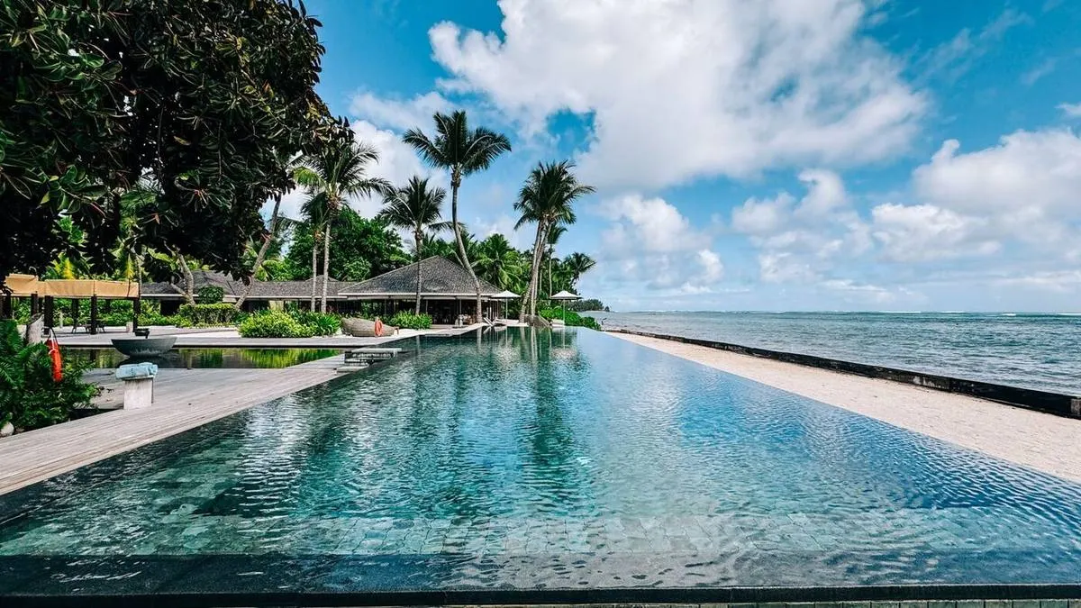 Four Seasons Resort Desroches Island — luxury safari accommodation