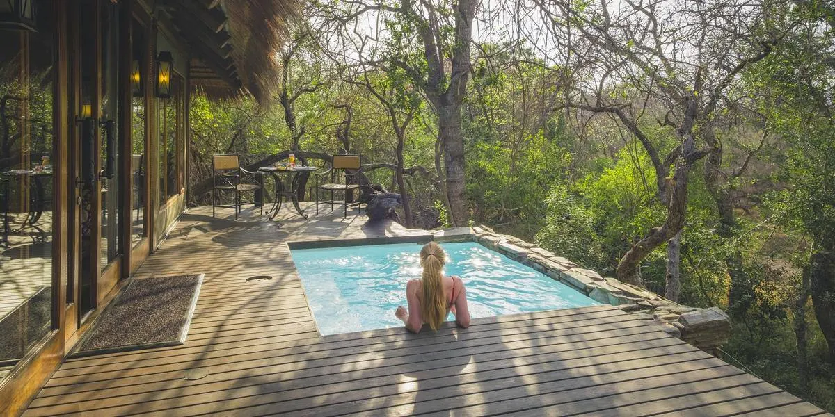 Jabulani Safari β recommended safari lodge for African Elephant viewing