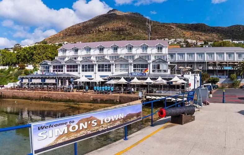 Simon's Town Quayside Hotel β recommended safari lodge for Humpback Whale viewing
