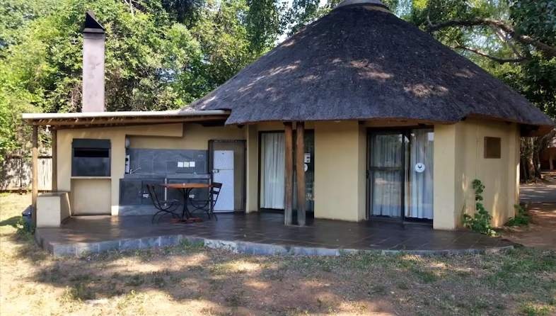 Kruger β Skukuza Rest Camp β recommended safari lodge for Spotted Hyena viewing