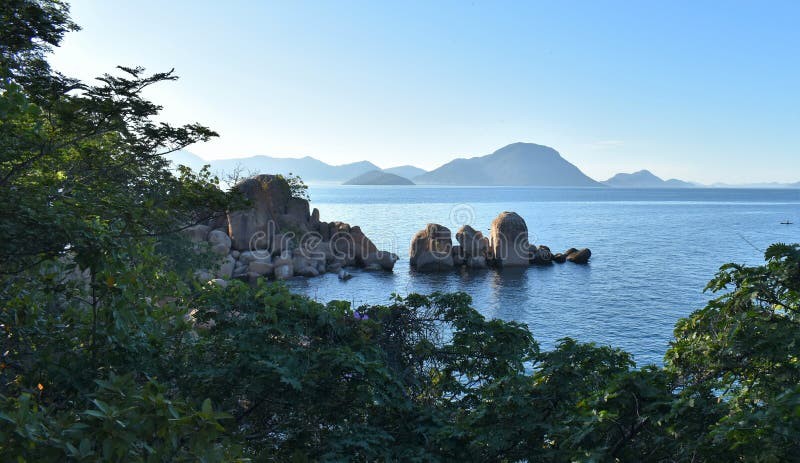Great Lakes Circuit — Burundi, Rwanda & DRC Explorer — Rwanda, DRC & Burundi