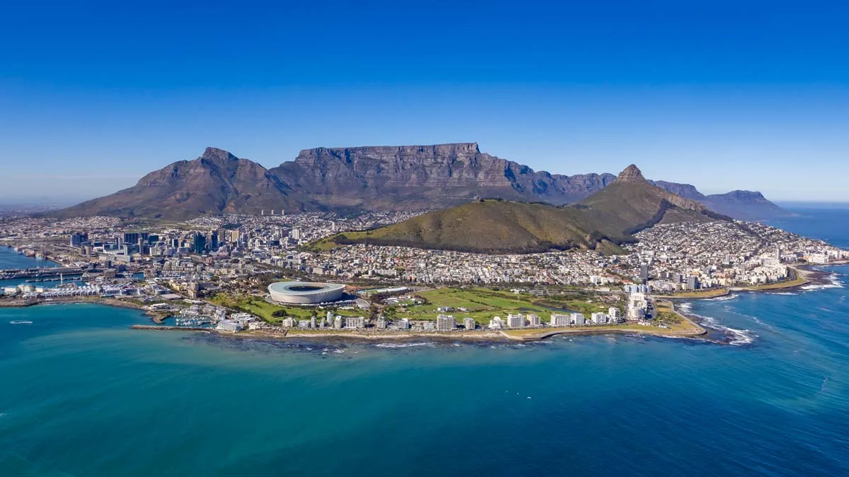 Table Mountain, Penguins & Cape Point Tour